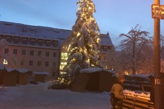 Weiße Winterpracht am ersten Adventswochenende in Bobingen.